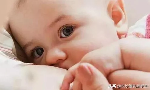 宝宝吃奶Hpo原文研究发现母乳喂养或可降低婴儿患湿疹风险